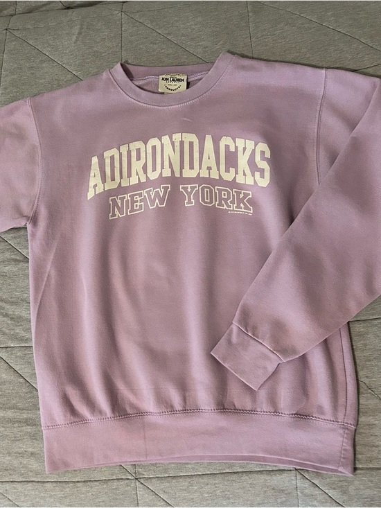 Jon Lauren Apparel Sweaters - Adirondacks New York Lavender Crewneck Sweatshirt